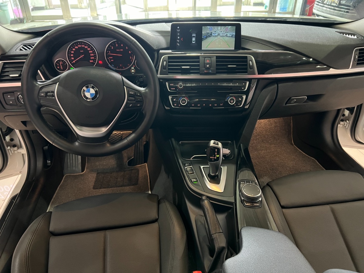 2019年1月宝马 宝马3系  2019款 320Li xDrive 时尚型