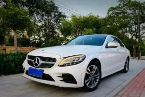 奔驰C级 奔驰 C320 3.2L