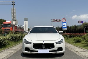 Ghibli 瑪莎拉蒂 3.0T 標(biāo)準(zhǔn)版