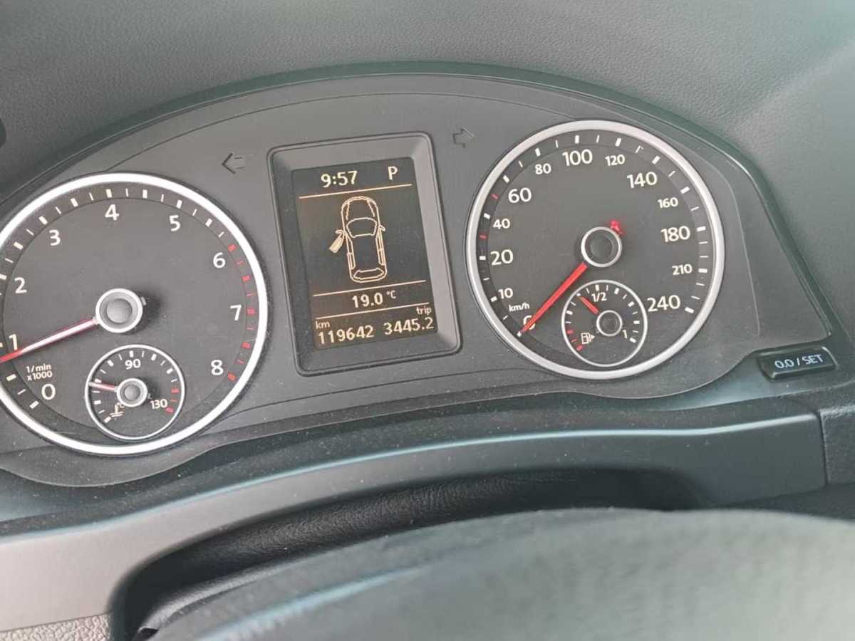 大眾 途觀  2015款 1.8TSI 自動(dòng)兩驅(qū)舒適版圖片
