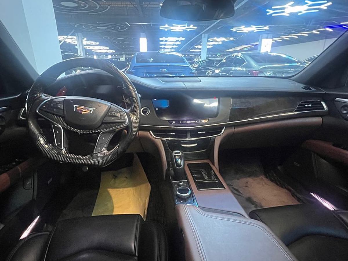 凱迪拉克 CT6  2019款 28T 豪華型圖片