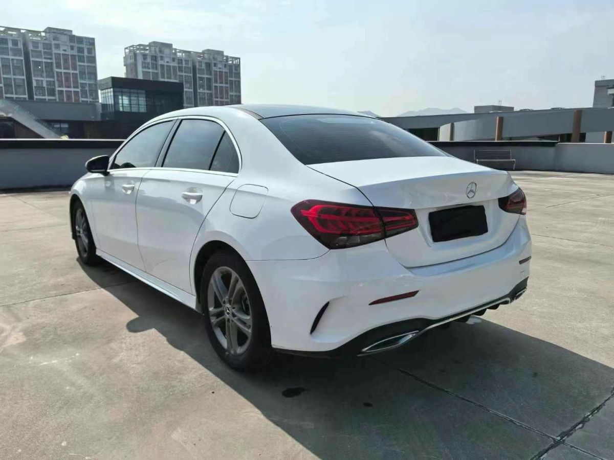 奔馳 邁巴赫S級  2023款 S 680 4MATIC Haute Voiture 限量高定版圖片