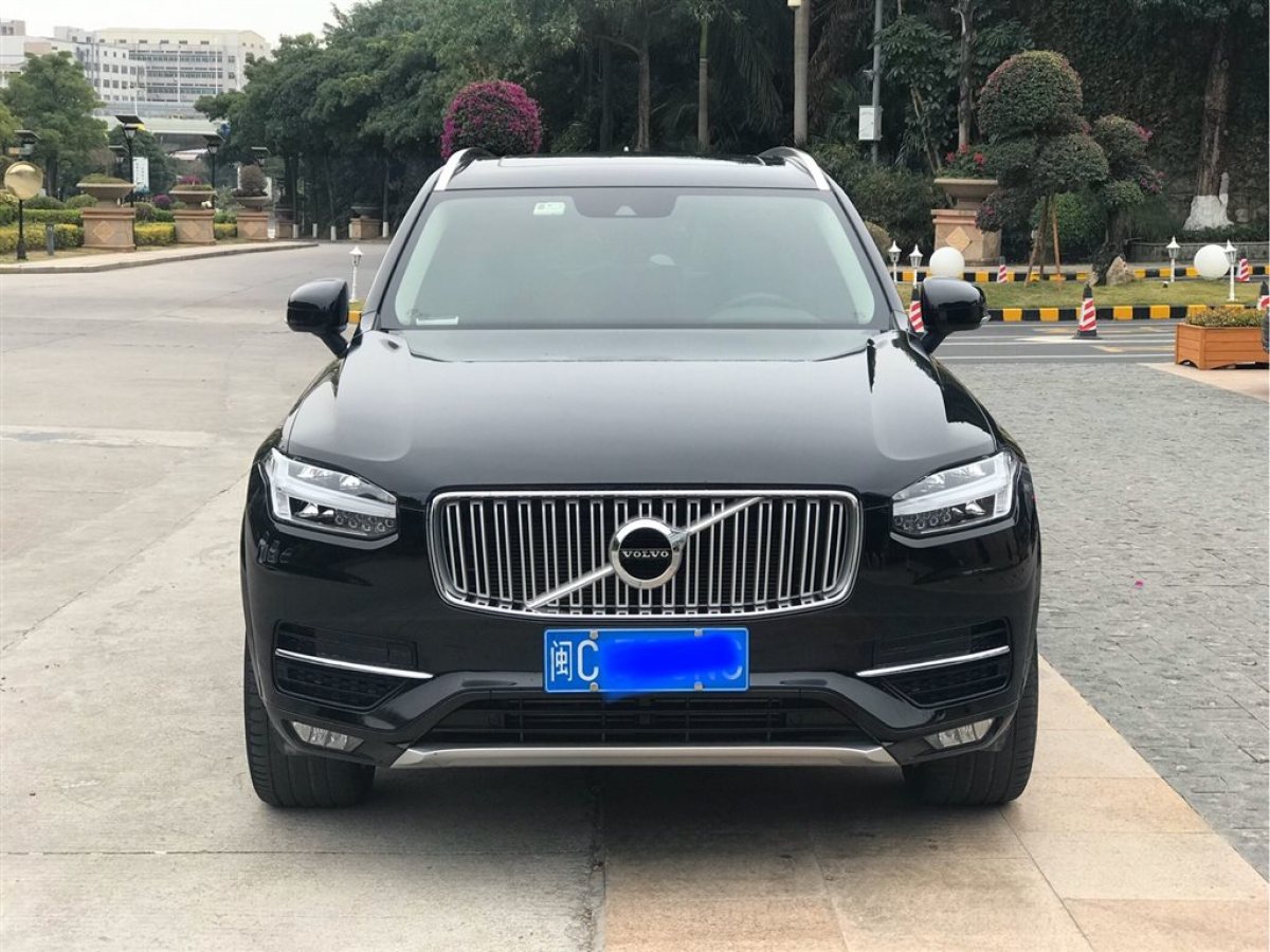 【泉州】2019年01月 沃爾沃 xc90 2020款 t6 智逸豪華版 7座 自動檔