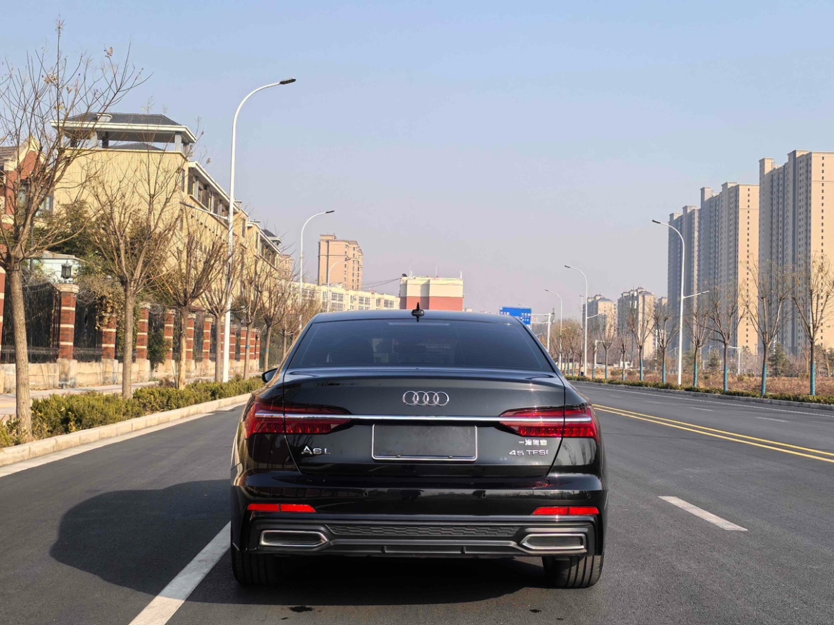 奧迪 奧迪A6L  2022款 40 TFSI 豪華動感型圖片