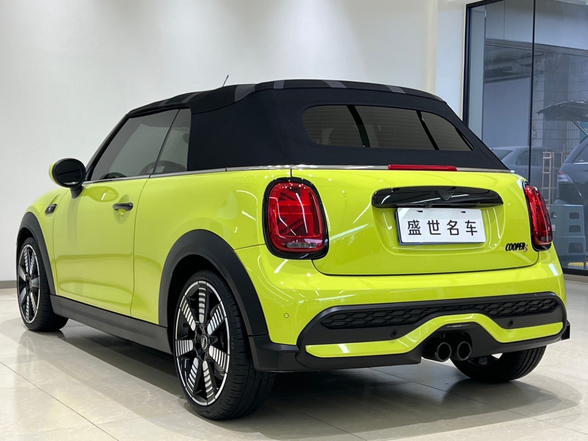 MINI MINI  2022款 2.0T COOPER S CABRIO 黑標(biāo)特別版圖片