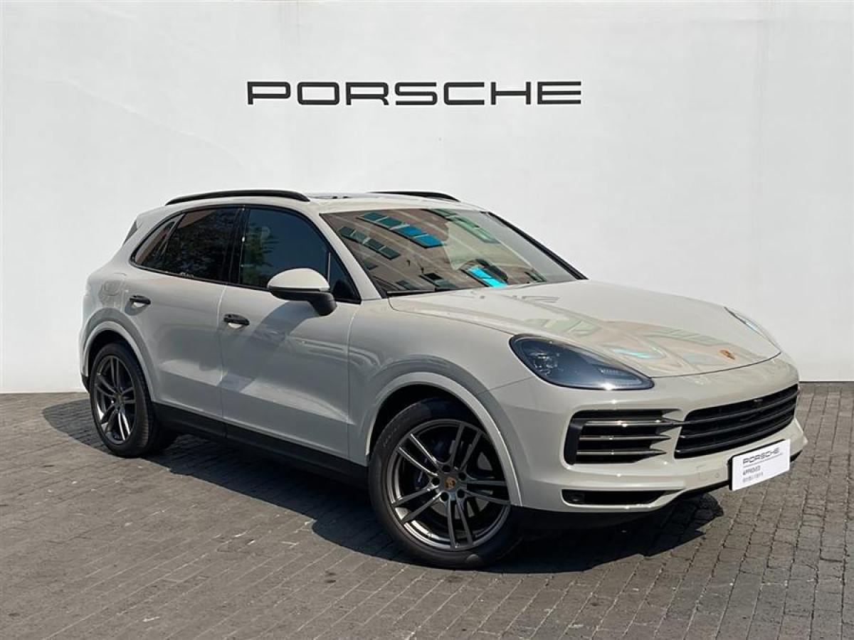 保時(shí)捷 Cayenne  2023款 Cayenne 3.0T 鉑金版圖片