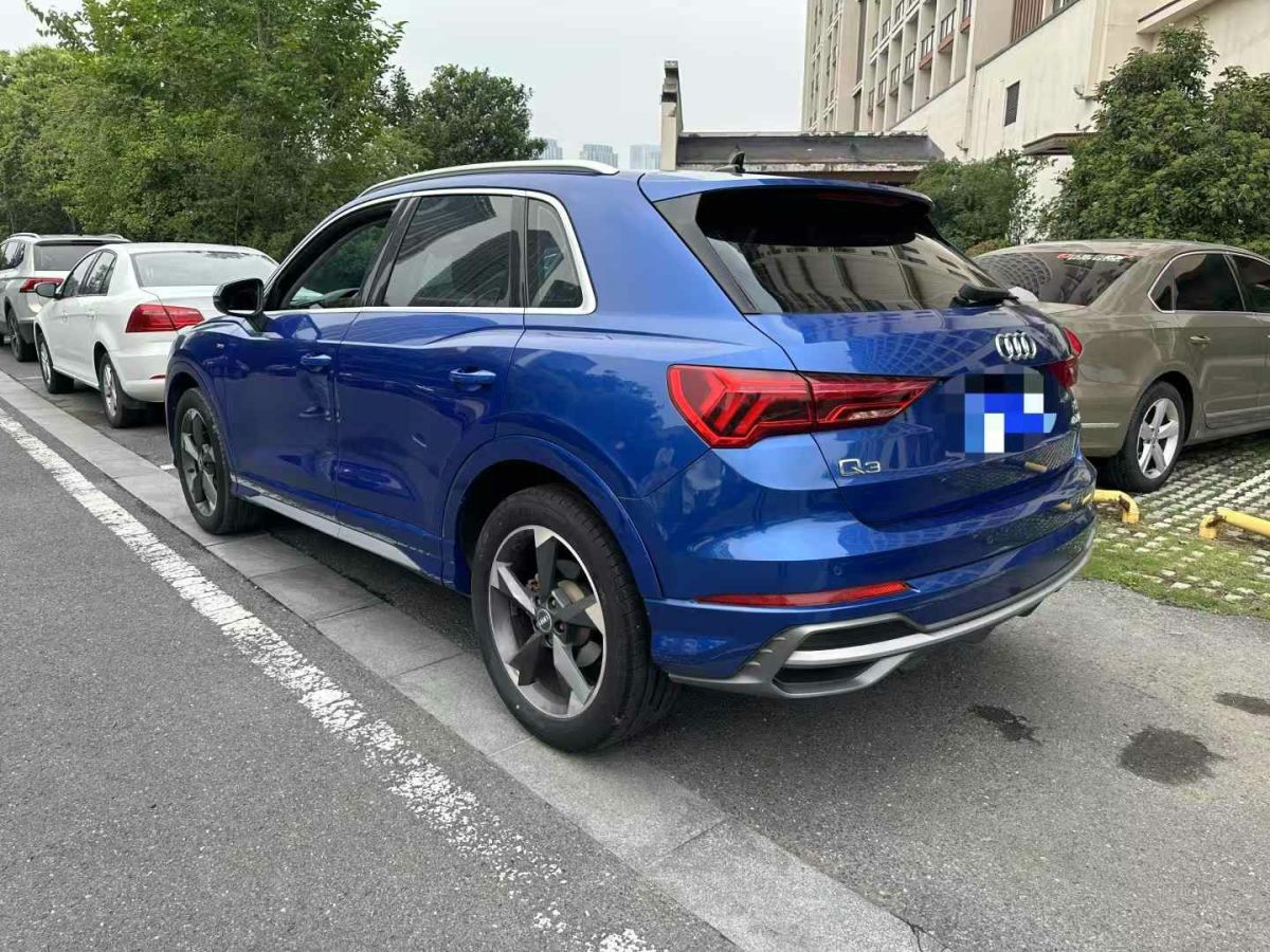 奧迪 奧迪Q3  2019款  35 TFSI 時尚動感型圖片