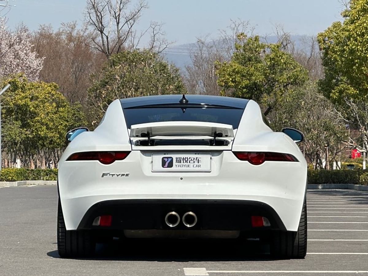 捷豹 F-TYPE  2018款 3.0T 硬頂版圖片