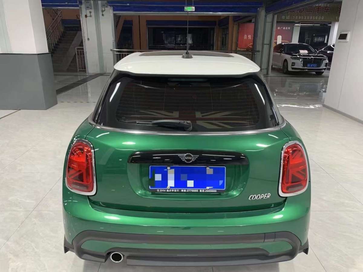 MINI MINI  2022款 改款 1.5T COOPER 經(jīng)典派 五門版圖片