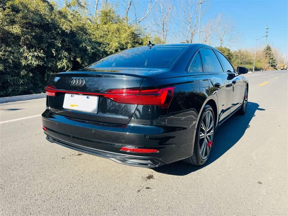 奧迪 奧迪A6L  2023款 改款 45 TFSI quattro 臻選致雅型圖片