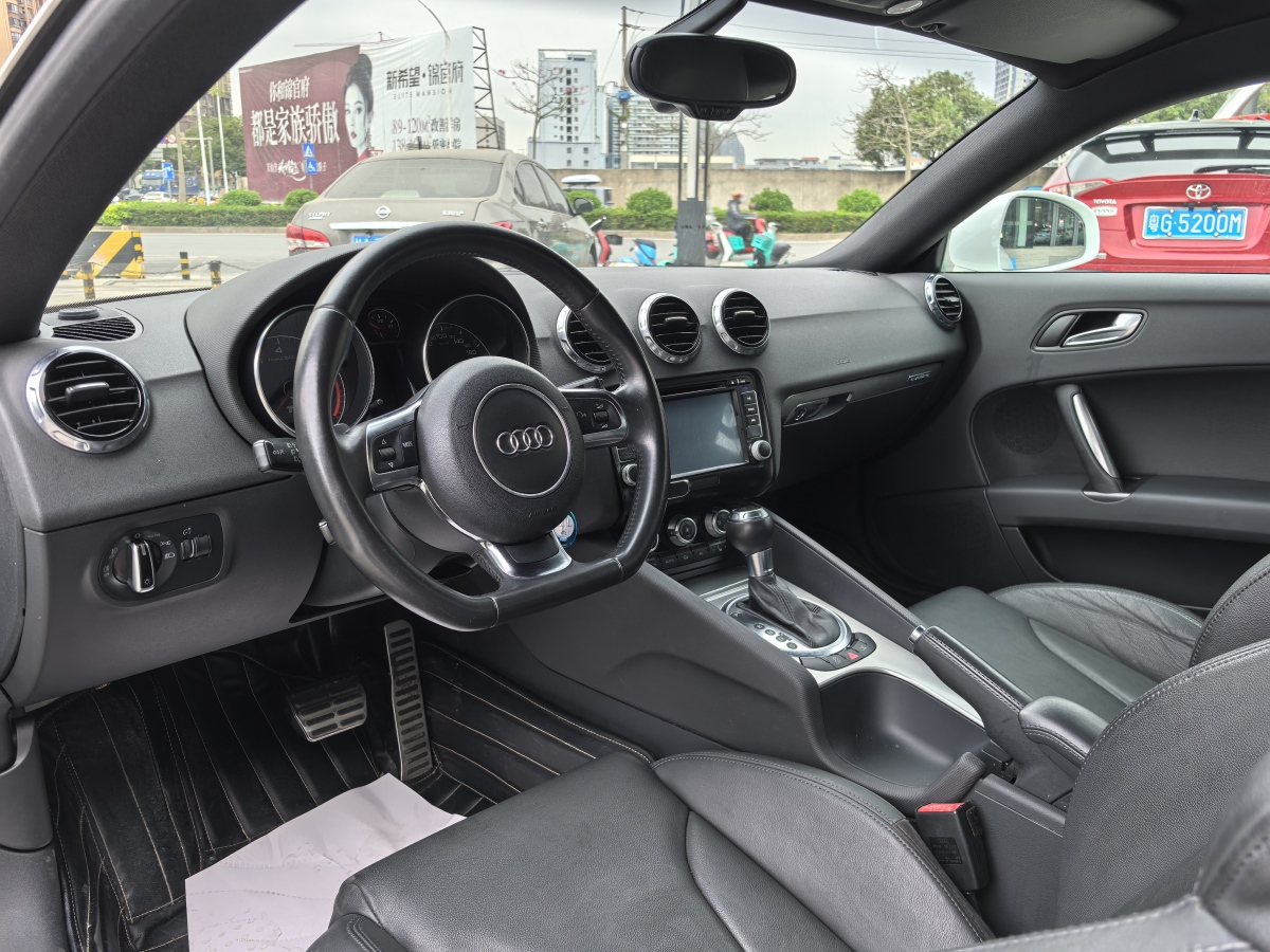 奧迪 奧迪TT  2011款 TT Coupe 2.0TFSI quattro圖片