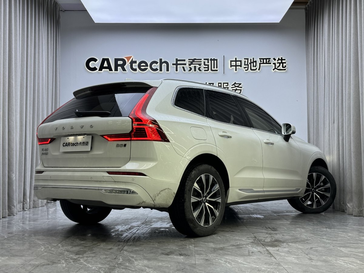 2022年10月沃爾沃 XC60  2023款 B5 四驅智遠豪華版