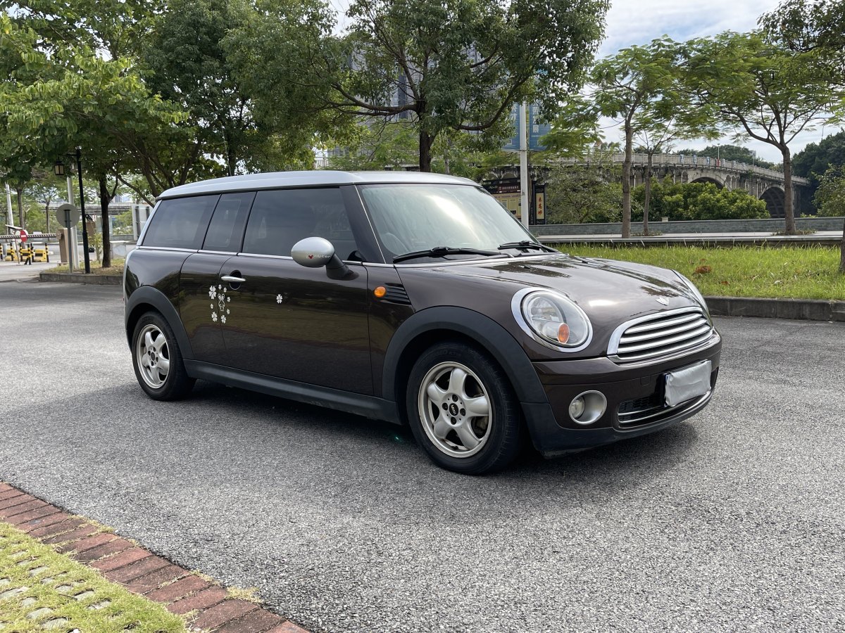 2010年9月MINI CLUBMAN  2010款 1.6L COOPER Cheer