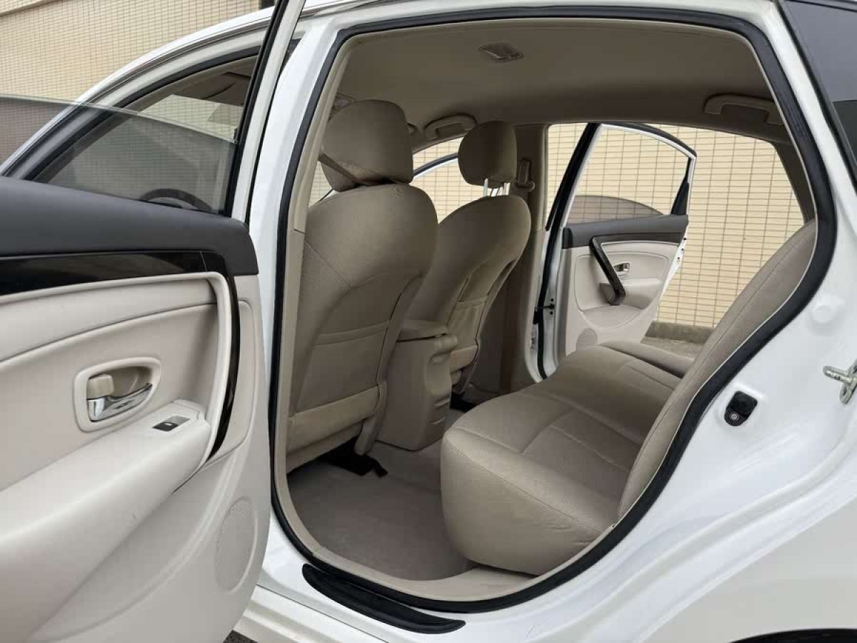 東風(fēng)風(fēng)神 A60  2014款 1.6L 自動豪華型圖片