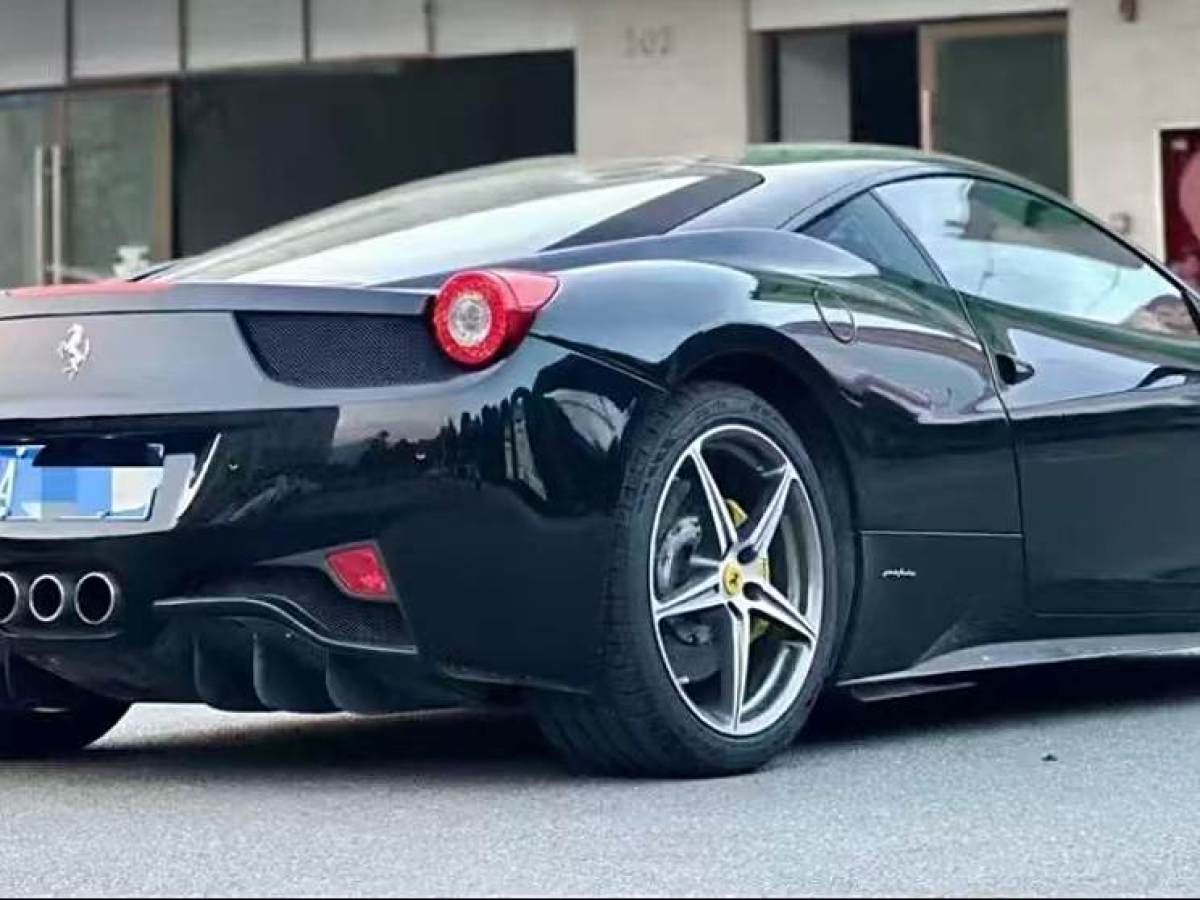 2012年6月法拉利 458  2011款 4.5L Italia