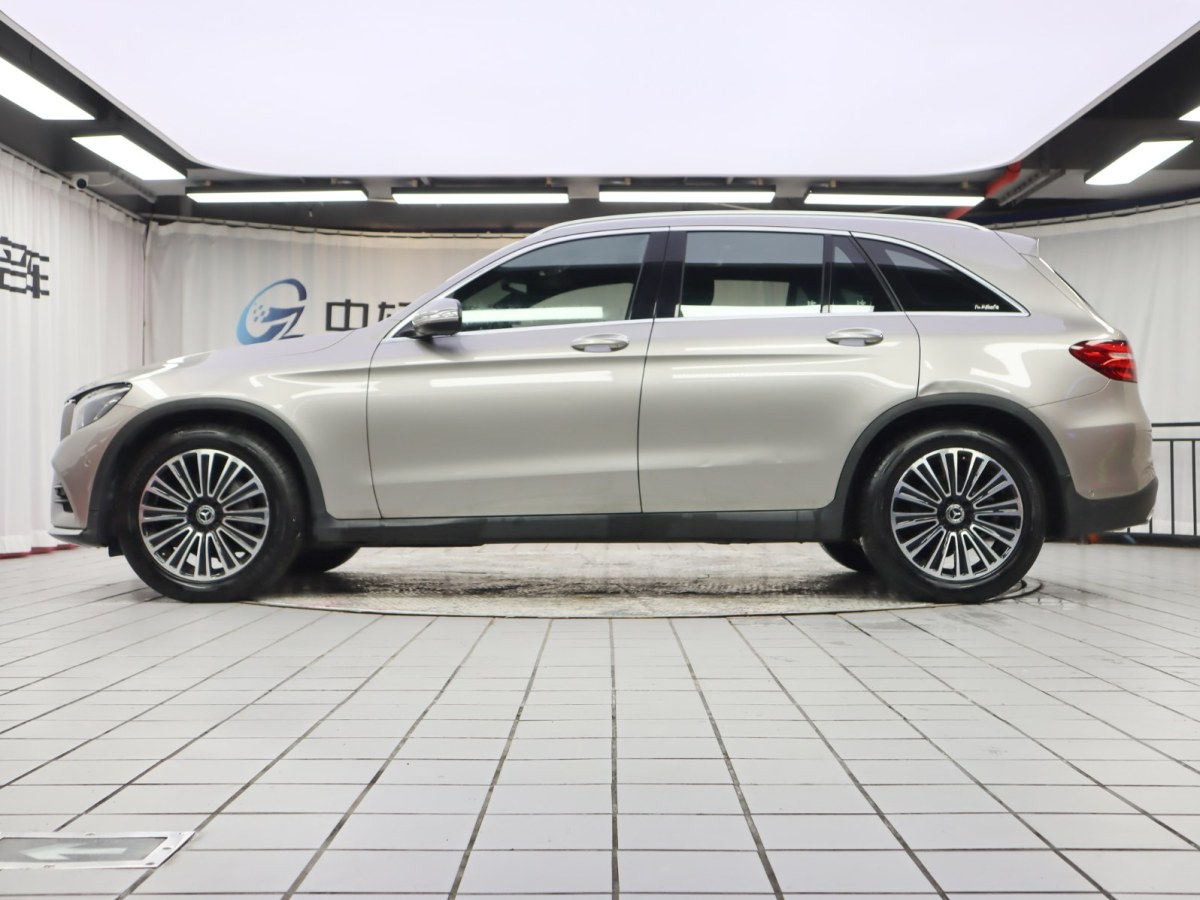 奔馳 奔馳GLC  2019款 GLC 260 L 4MATIC 動感型圖片