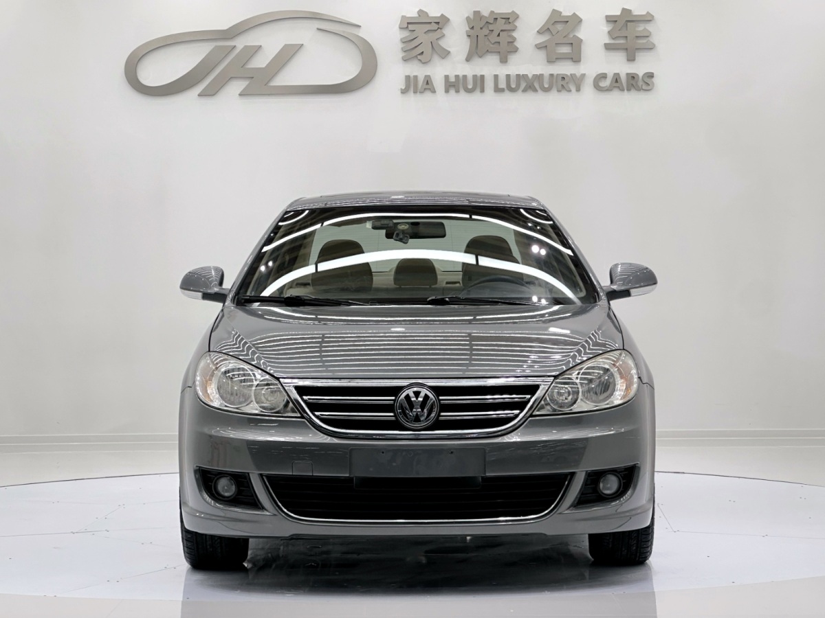 大眾 朗逸  2013款 1.4 TSI 豪華導(dǎo)航版圖片