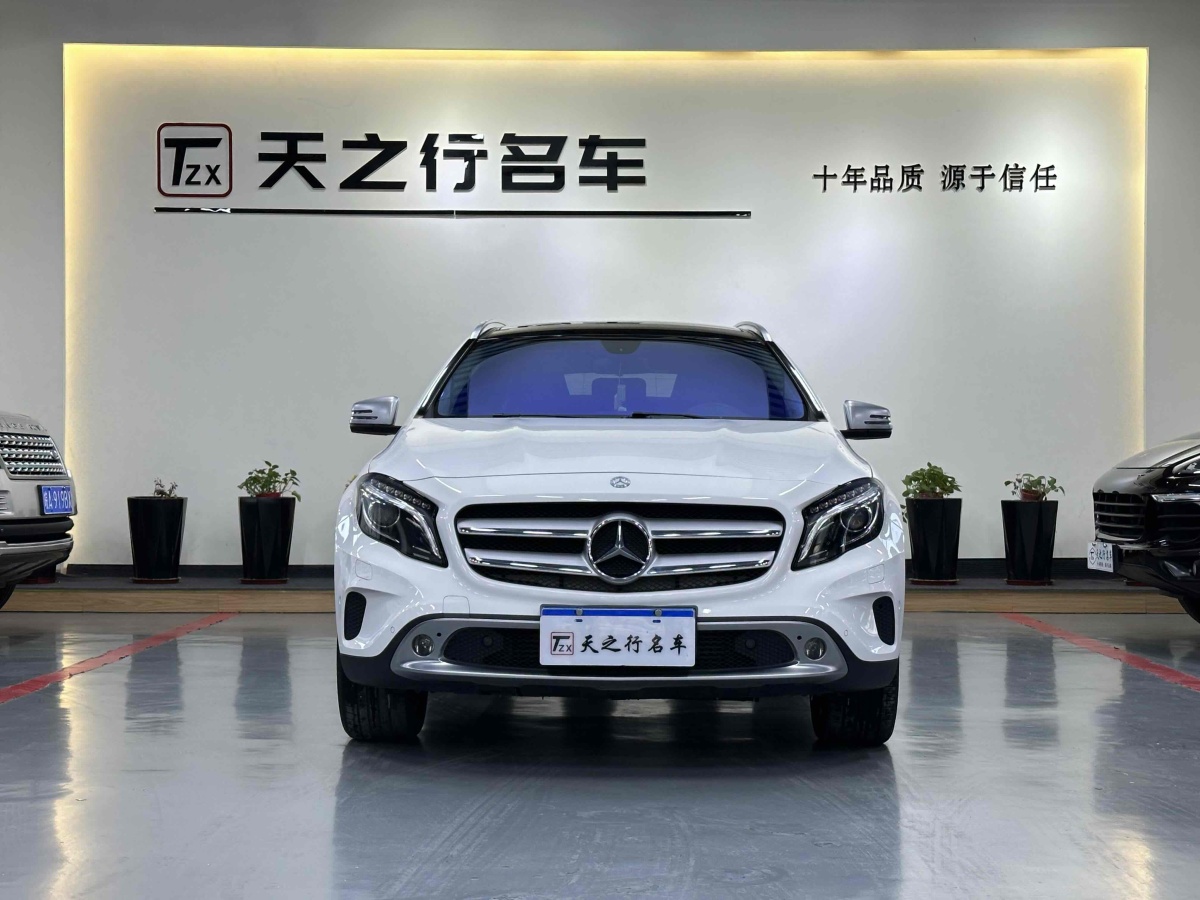 奔馳 奔馳GLA  2015款 GLA 220 4MATIC 時尚型圖片