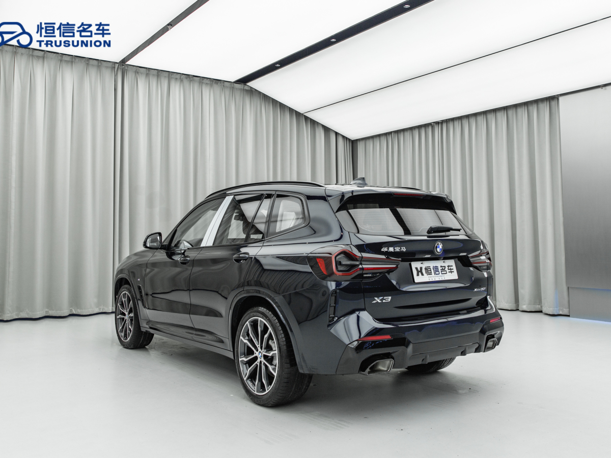 寶馬 寶馬X3  2022款 xDrive30i 領(lǐng)先型 M曜夜套裝圖片