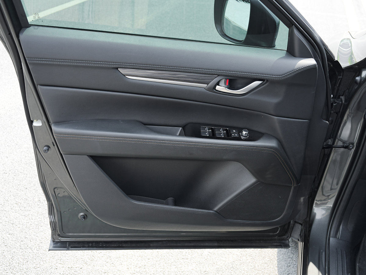 馬自達(dá) CX-5  2020款 改款 2.5L 自動四驅(qū)智尊型圖片