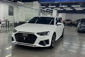 奥迪A4L 奥迪 40 TFSI 时尚动感型