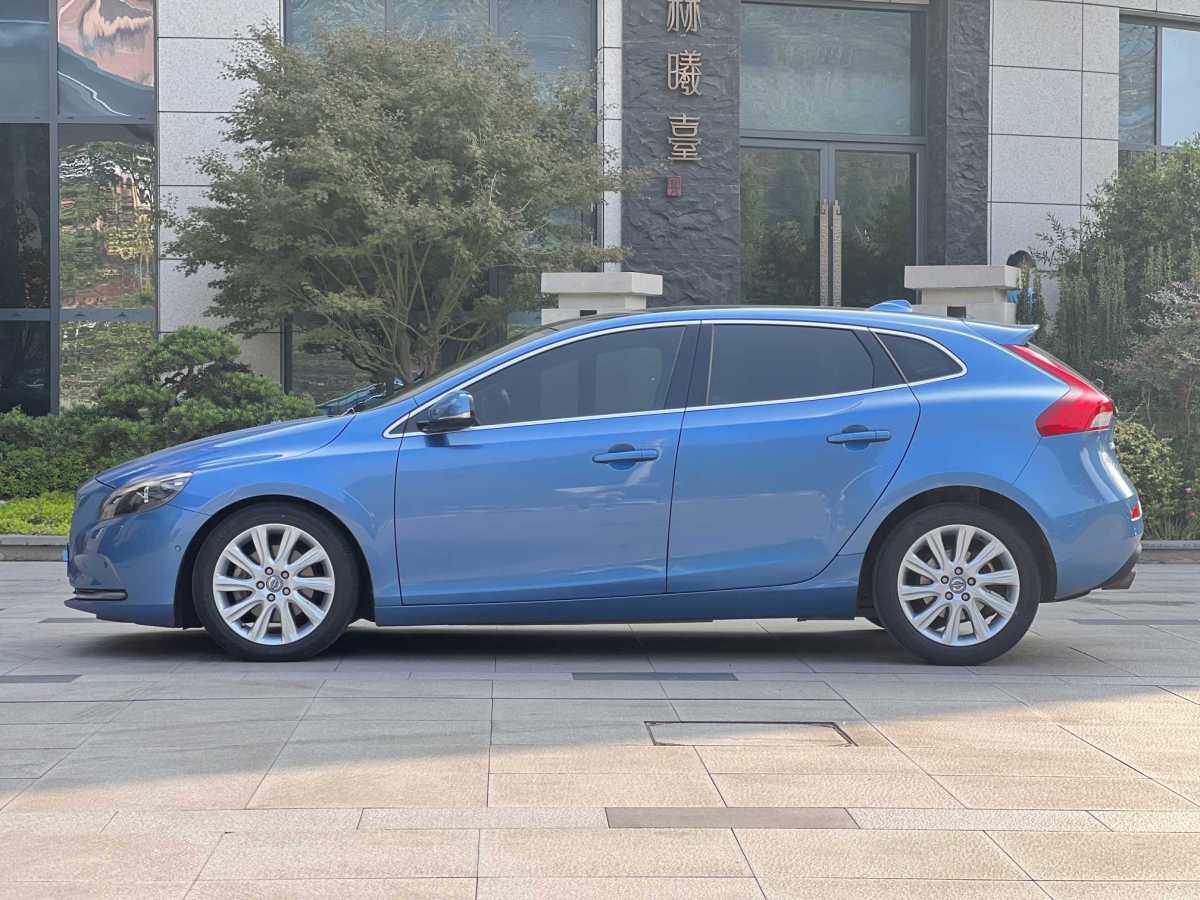 沃爾沃 V40  2015款 1.6T 智雅版圖片