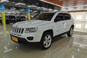 指南者 Jeep 2.4L 四驅(qū)運動版