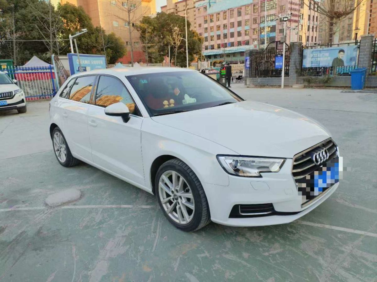 奧迪 奧迪A3  2019款 A3 35TFSI Limousine時尚型圖片