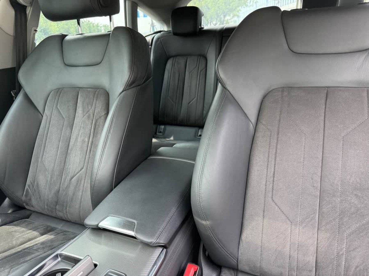 奧迪 奧迪A7  2019款 55 TFSI quattro 動感型圖片