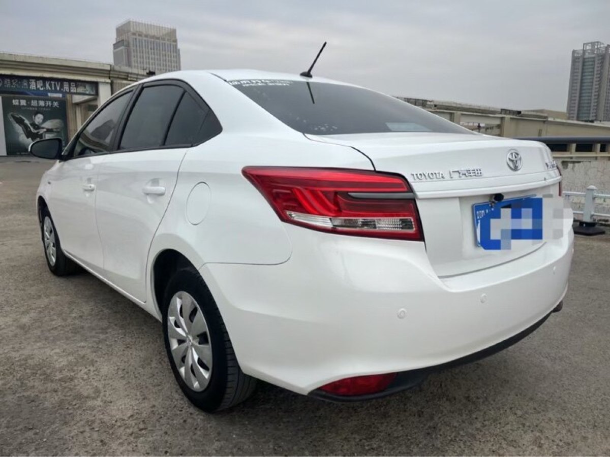 豐田 YARiS L 致享  2020款 1.5L CVT豪華版圖片