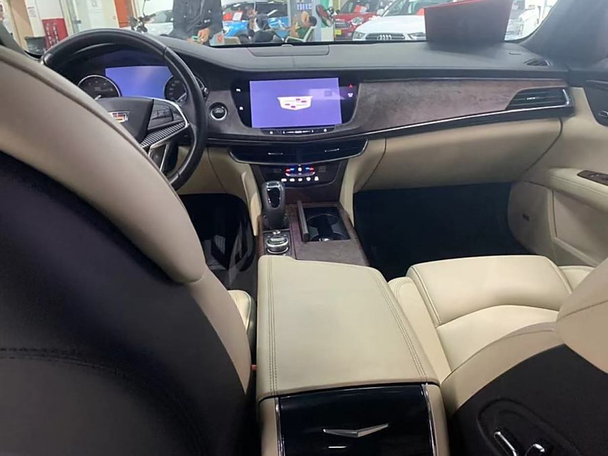 凱迪拉克 CT6  2019款 28T 豪華型圖片