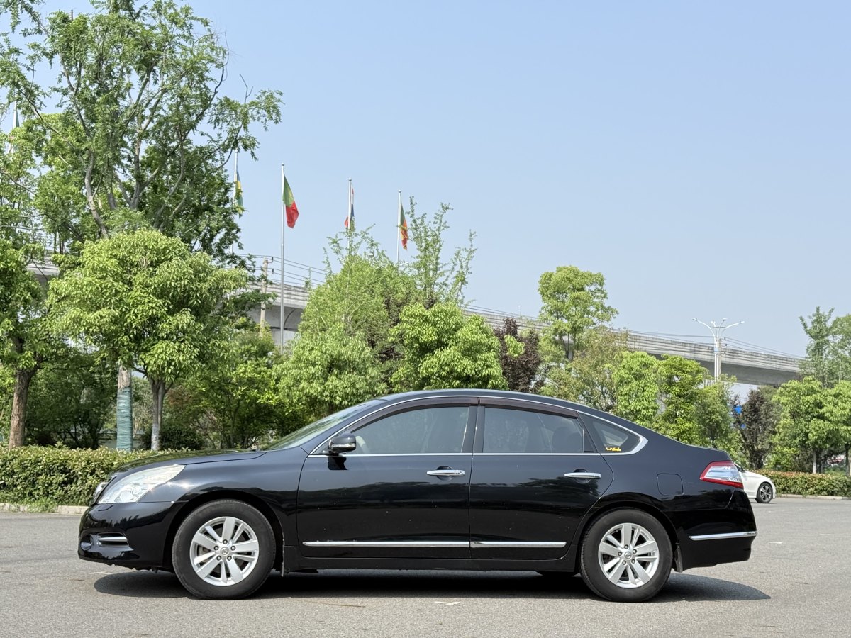 日產(chǎn) 天籟  2012款 2.5L XL智享版圖片
