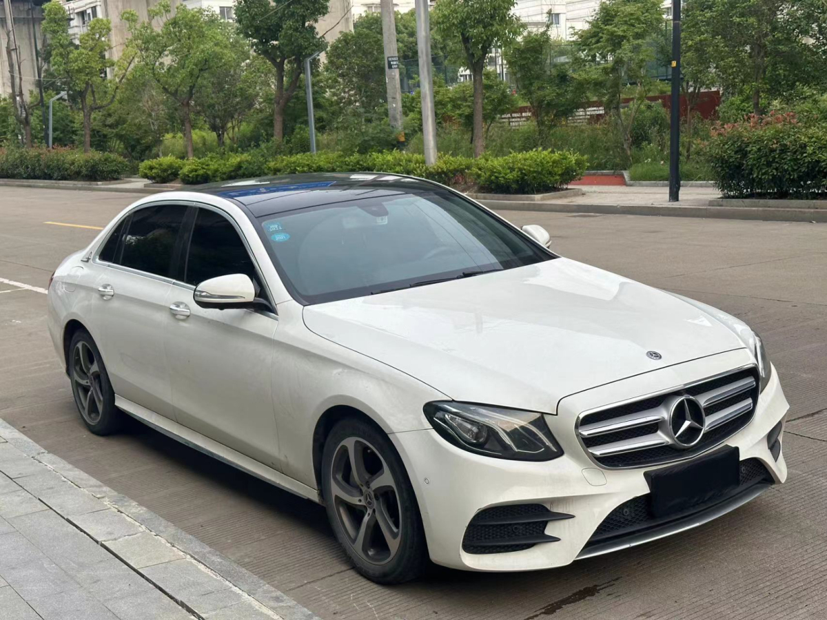 奔馳 奔馳E級  2018款 E 300 L 運動豪華型圖片