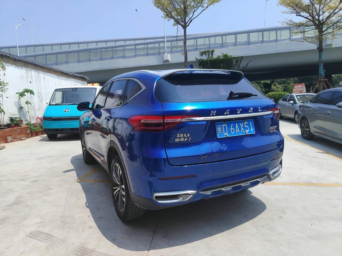 哈弗 F7  2019款  2.0T 兩驅(qū)i范 國(guó)VI圖片