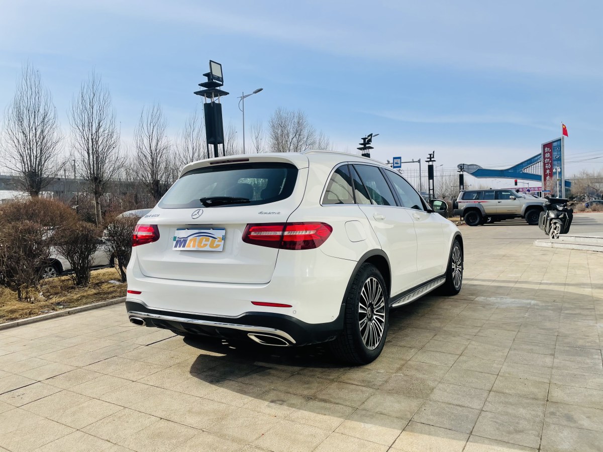 奔馳 奔馳GLC  2018款 改款 GLC 260 4MATIC 動感型圖片