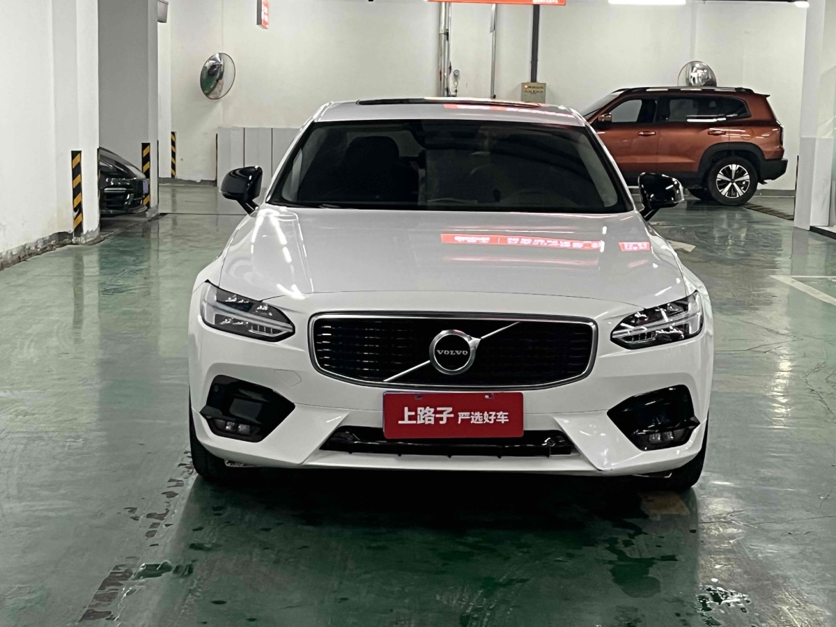 沃爾沃 S90  2020款 改款 T5 智逸運動版圖片