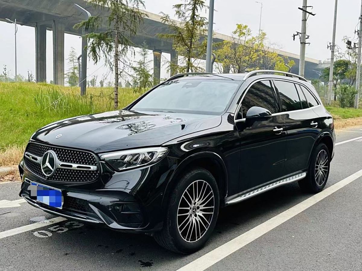 奔馳 奔馳GLC  2023款 改款 GLC 300 L 4MATIC 動(dòng)感型 5座圖片