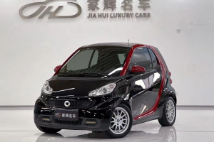 fortwo smart 1.0 MHD 硬顶标准版