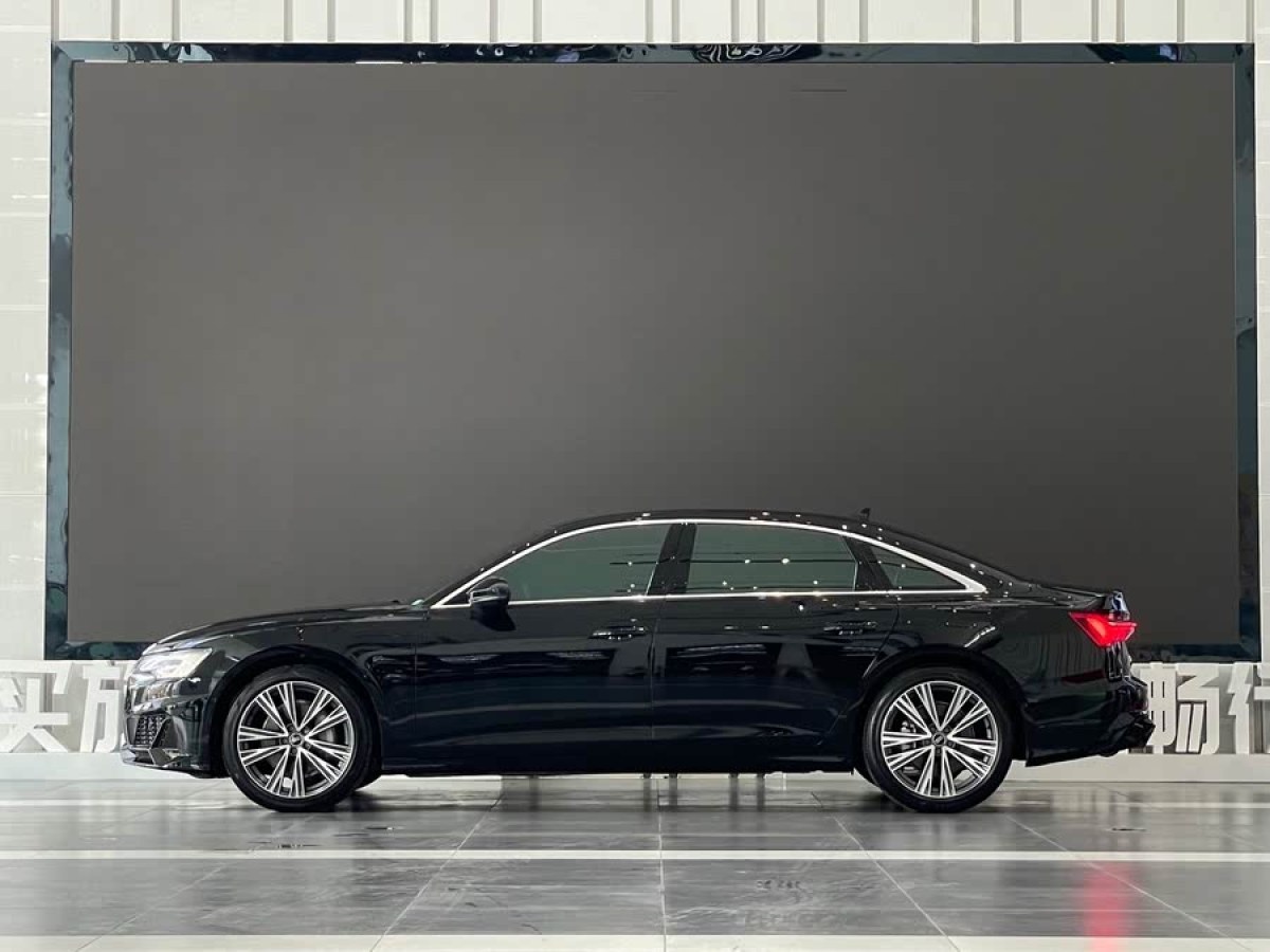 奧迪 奧迪A6L  2023款 改款 45 TFSI 臻選動感型圖片