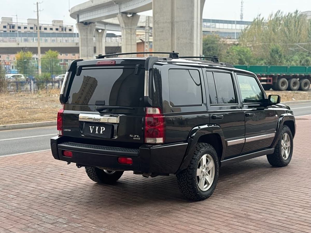 Jeep 指揮官經(jīng)典  2008款 5.7 HEMI圖片