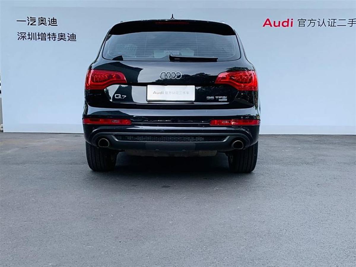 2015年6月奧迪 奧迪Q7  2014款 35 TFSI 運(yùn)動(dòng)型