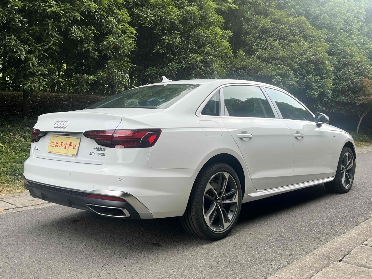 奧迪 奧迪A4L  2023款 40 TFSI 時尚動感型圖片