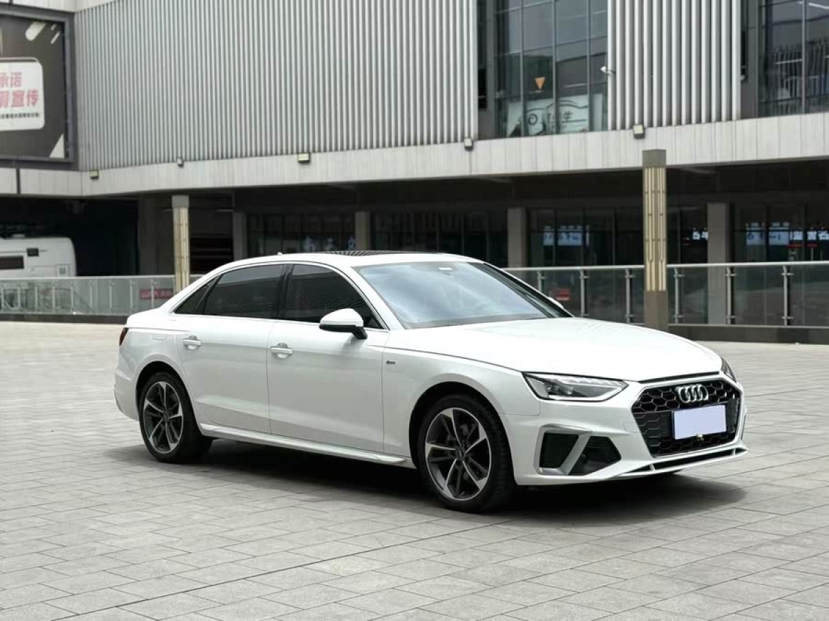 奧迪 奧迪A4L  2022款 40 TFSI 時尚動感型圖片