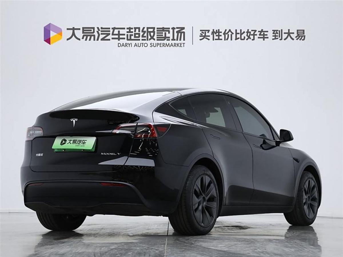 特斯拉 Model 3  2023款 煥新版 后輪驅(qū)動(dòng)圖片