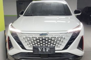 長安歐尚Z6 長安歐尚 藍(lán)鯨 1.5T DCT智享型