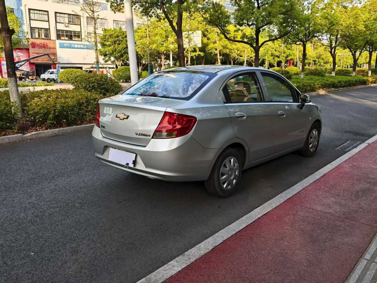 雪佛蘭 愛唯歐  2014款 三廂 1.4SL AT 時尚天窗版圖片
