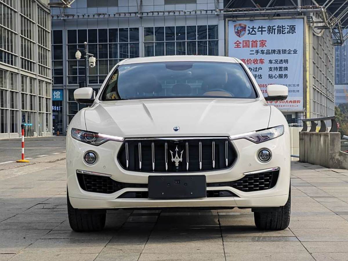 瑪莎拉蒂 Levante  2022款 2.0T GT鋒芒版圖片