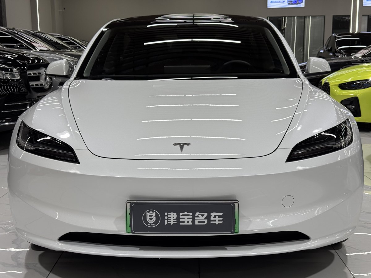 特斯拉 Model 3  2023款 煥新版 后輪驅(qū)動圖片