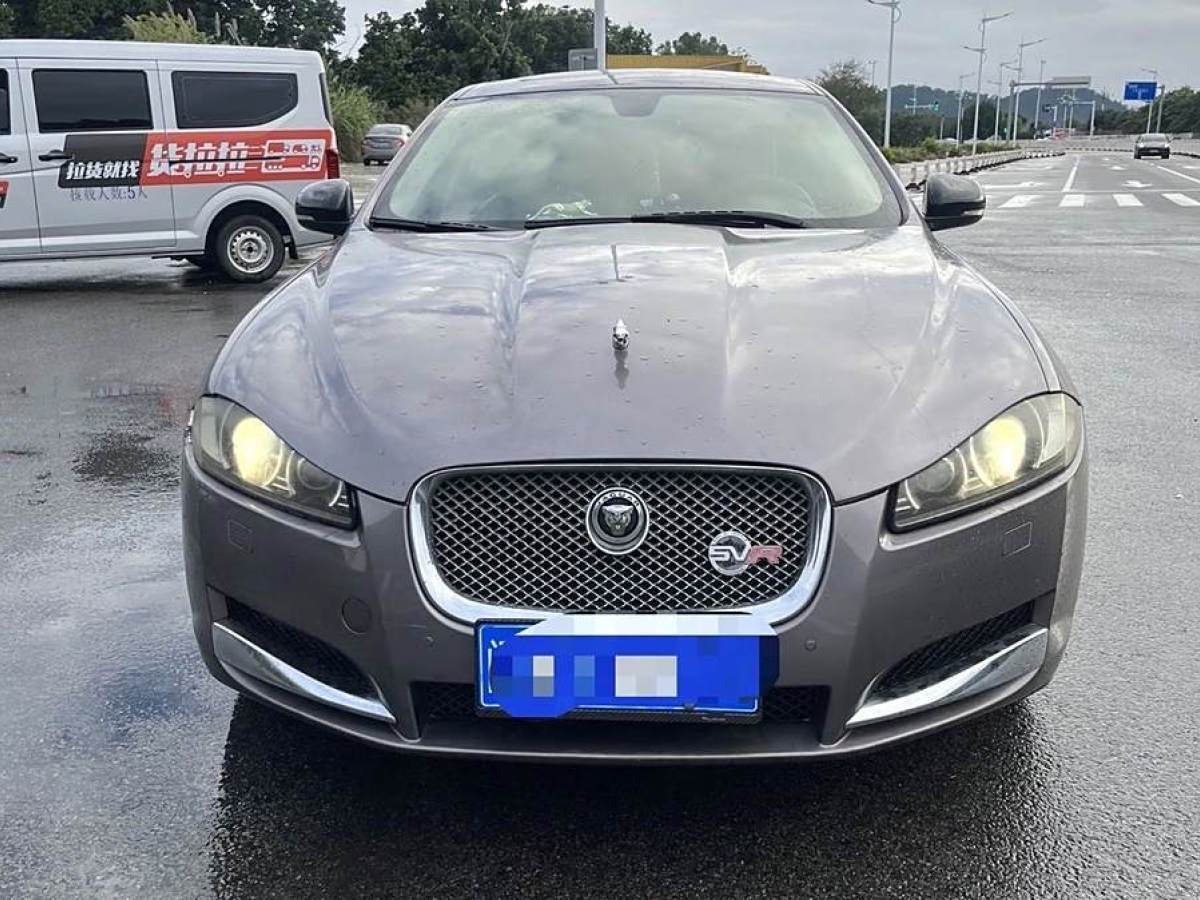 捷豹 XF  2009款 XF 3.0L V6豪華版圖片