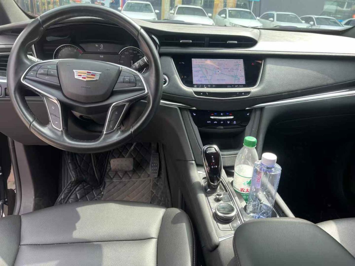 凱迪拉克 XT5  2021款 2.0T 兩驅(qū)風(fēng)尚型圖片